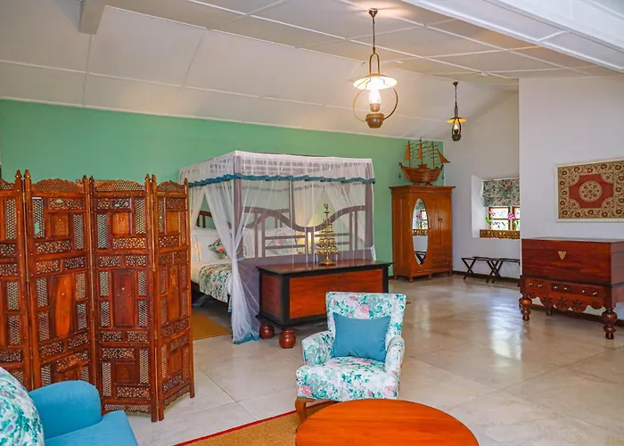 Mountbatten Bungalow- Thema Collection Kandy